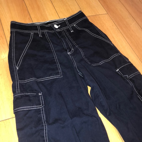 Trendy Wide Leg Jeans - Picture 5 of 5